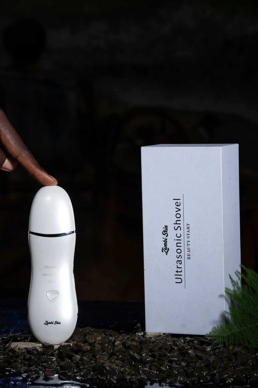 Ultrasonic Skin Scrubber & Pore Cleaner with EMS
