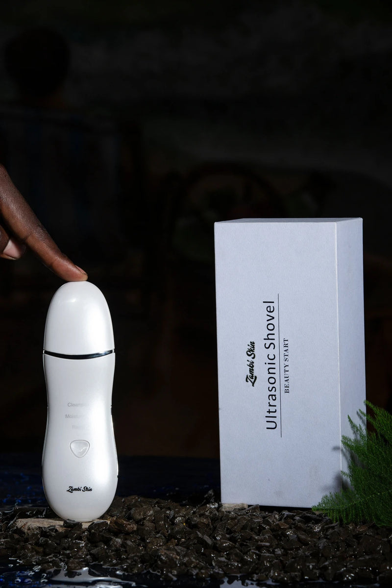 Ultrasonic Skin Scrubber & Pore Cleaner with EMS