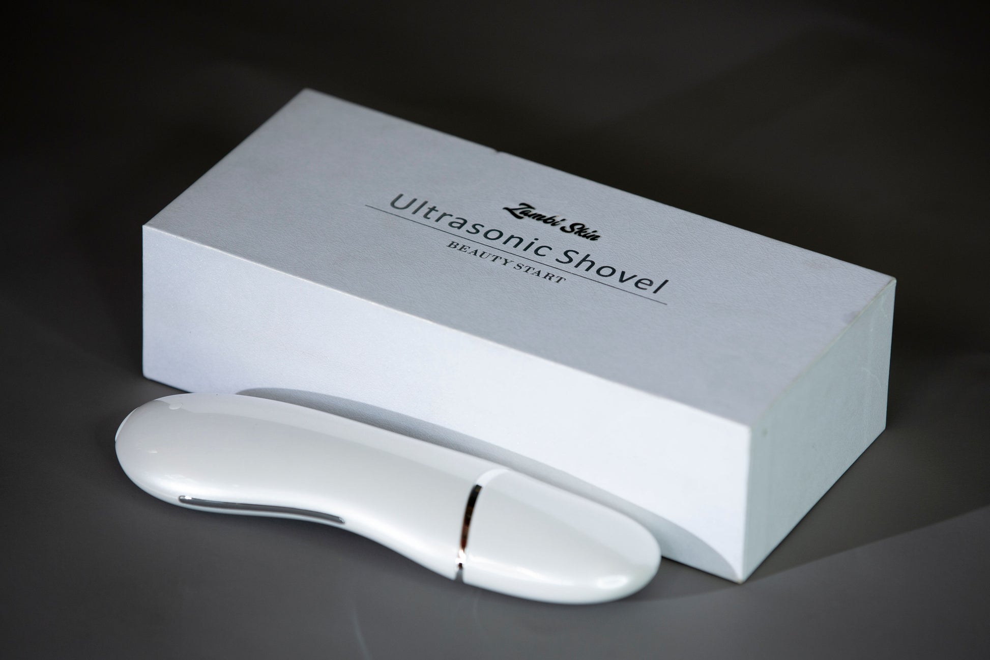 Ultrasonic Skin Scrubber & Pore Cleaner with EMS