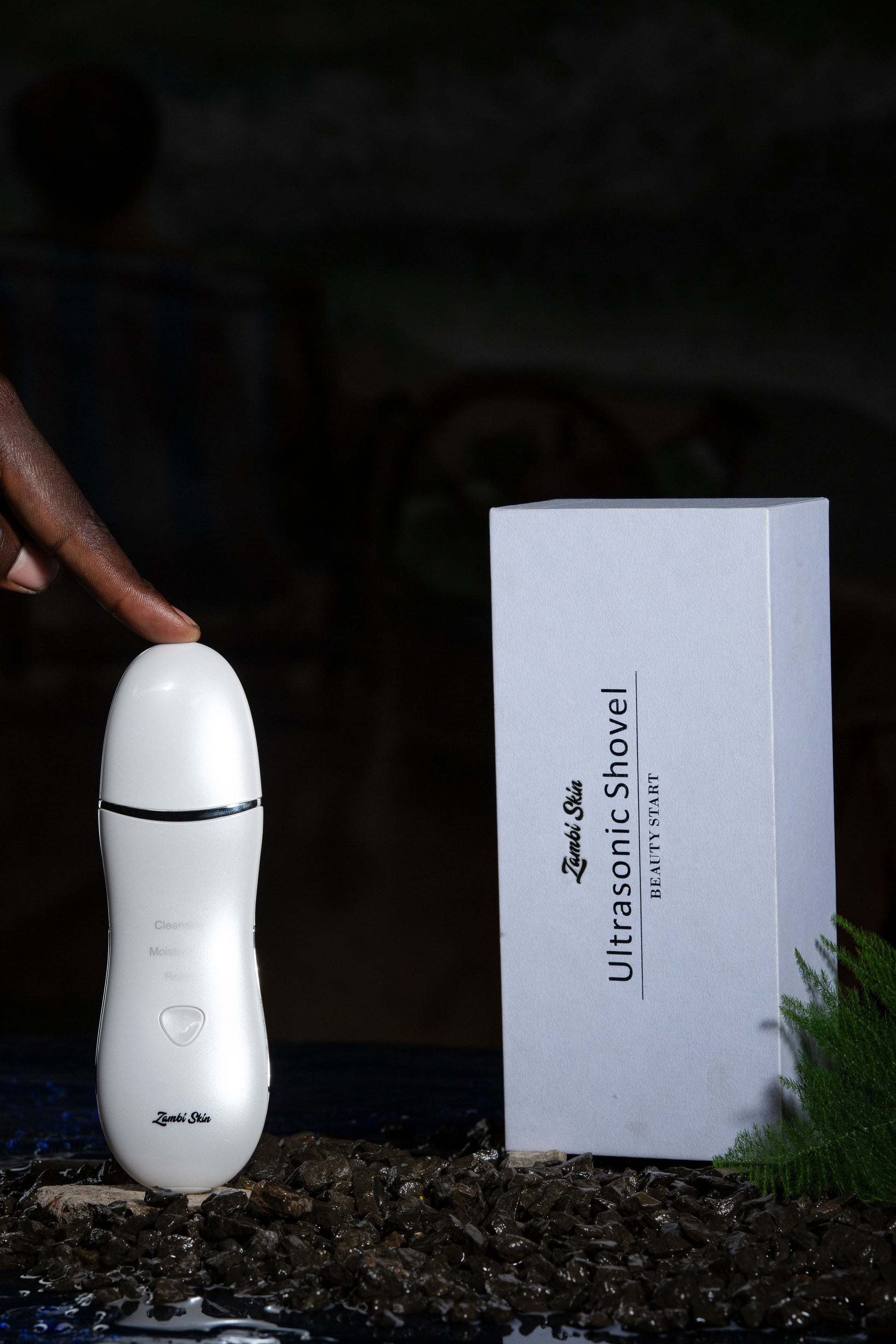 Ultrasonic Skin Scrubber & Pore Cleaner with EMS